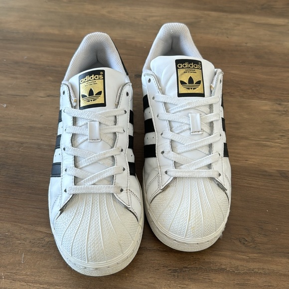 ADIDAS Superstar Lows | White/Black/Gold | Women’s 7.5 - Picture 2 of 9